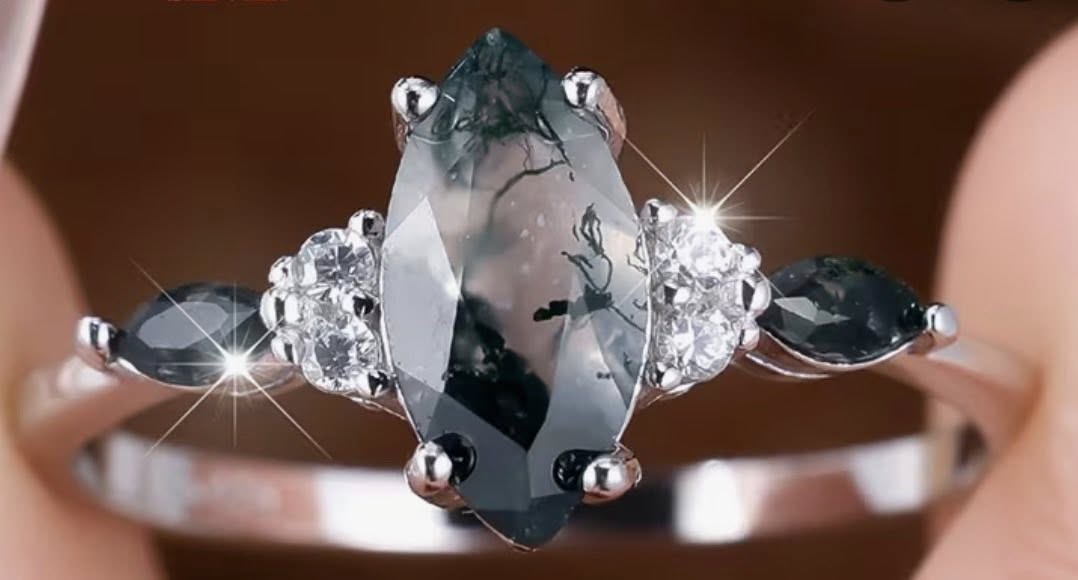 Nyxara Seraphis Andara Crystal Ring size 7