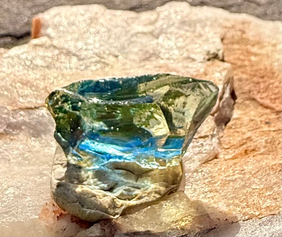 Thalorea Virelune Authentic Andara Crystal 8g