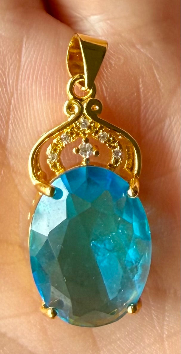 Aurelion Thal'Kai Authentic Andara Crystal Pendant