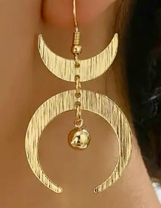 Handmade Crescent Moon Gold Dangle Earrings