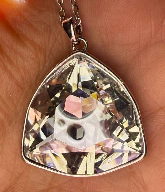 Istari Authentic Andara Crystal Necklace