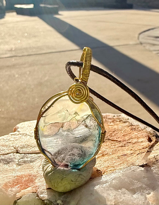 Noctyra Valen'kai Andara Crystal Pendent