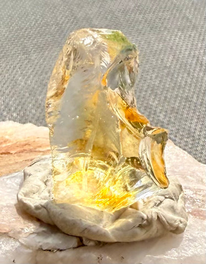 Amoraea Flame Authentic Andara Crystal 4g