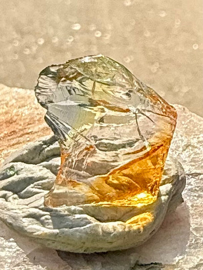 Amoraea Flame Authentic Andara Crystal 4grams