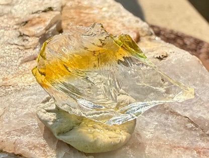 Amoraea Flame Authentic Andara Crystal 4g