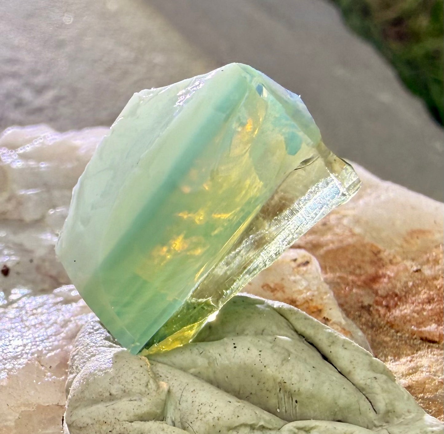 Aeloria Verdantis Authentic Andara Crystal 4g