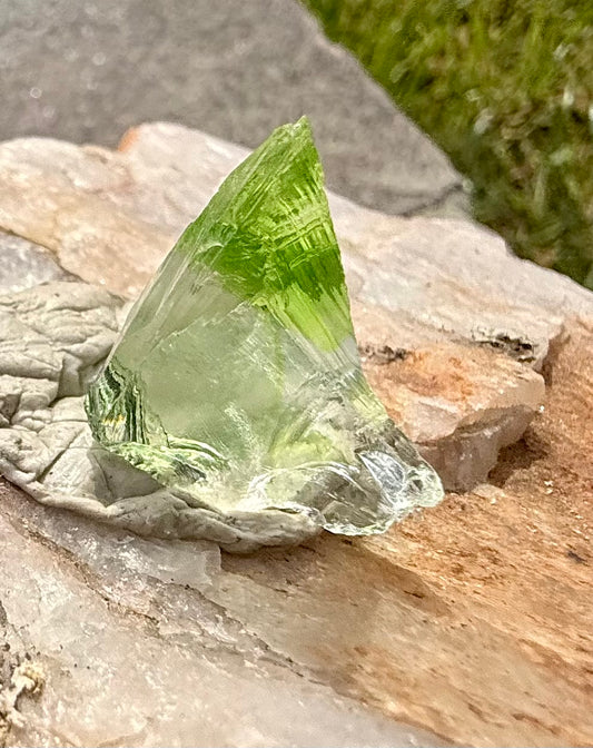 Electric Green Authentic Andara Crystal 4g